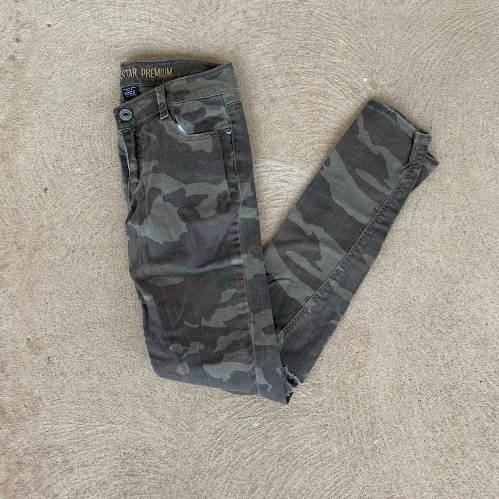 Vanilla Star camo pants